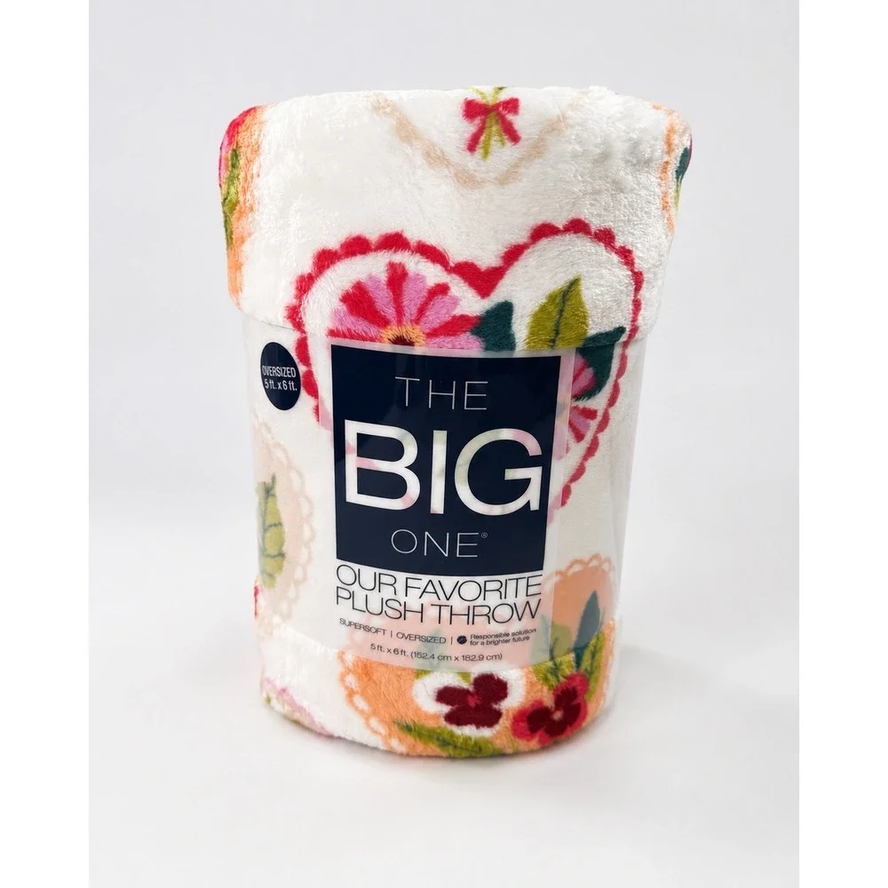 The Big One Floral Hearts Plush Throw Blanket Oversized 60x72 Multicolor New